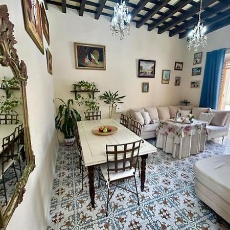 Gatu Casa Lola , " Preferente Mayores De 25 Anos Y Familias " El Puerto de Santa María Exteriér fotografie