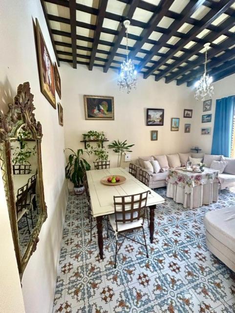 Gatu Casa Lola , " Preferente Mayores De 25 Anos Y Familias " El Puerto de Santa María Exteriér fotografie