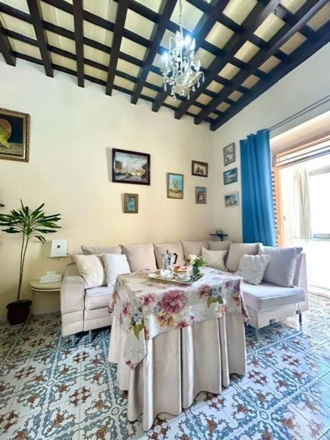 Gatu Casa Lola , " Preferente Mayores De 25 Anos Y Familias " El Puerto de Santa María Exteriér fotografie